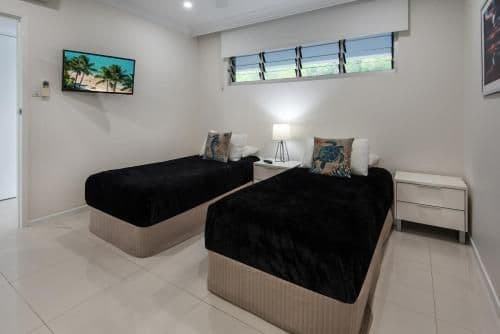 2 bedroom seaview apartment  - Apartment 207
