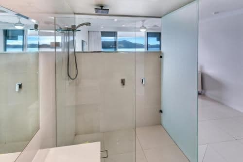 2 bedroom seaview apartment  - Apartment 207