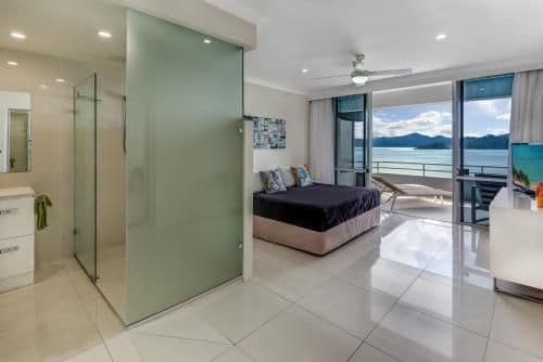 2 bedroom seaview apartment  - Apartment 207
