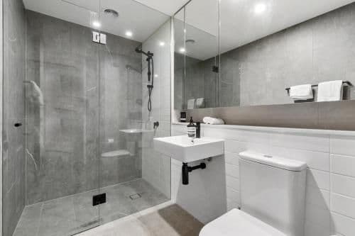 Three-Bedroom Apartment - Bella Vista 2.2