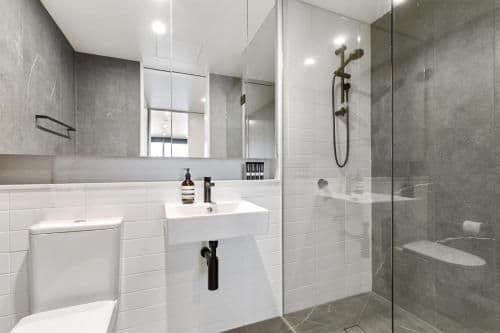 Three-Bedroom Apartment - Bella Vista 2.2