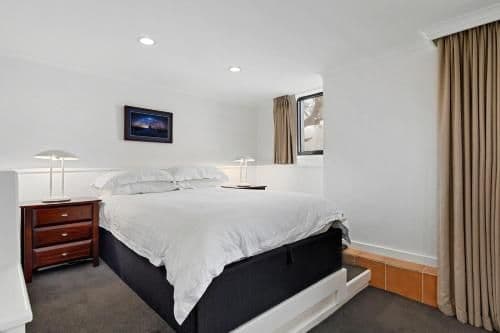 One-Bedroom Apartment - Chalet Apartment 300