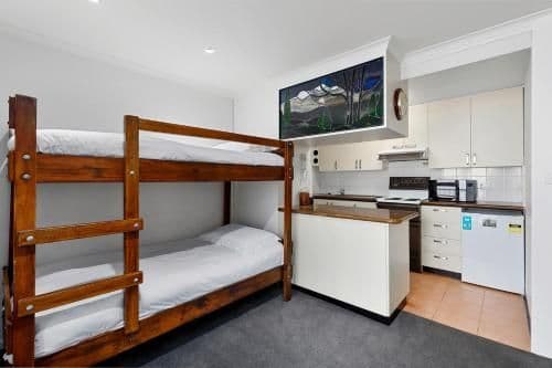 One-Bedroom Apartment - Chalet Apartment 300