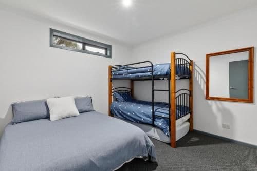 Three Bedroom Apartment – Peak 301