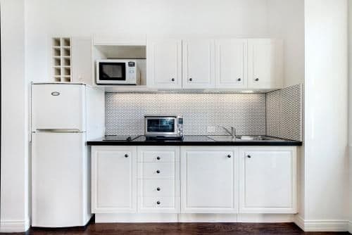 Superior One-Bedroom Apartment