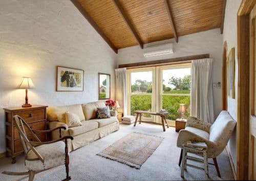 Deluxe Suite with Spa Bath