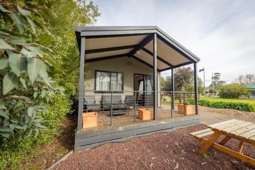 Deluxe Cabin