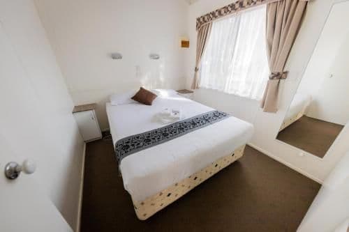Deluxe Cabin