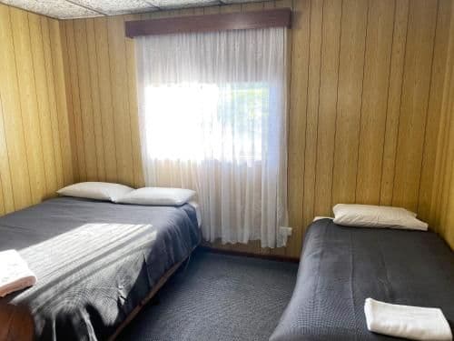 Deluxe Family Suite ( No Pets )