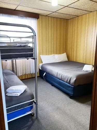 Deluxe Family Suite ( No Pets )