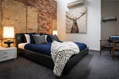Deluxe One-Bedroom Spa Apartment with Sofa Bed