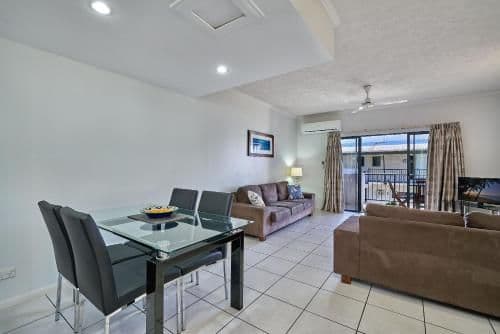 Townhouse Two-Bedroom Apartment