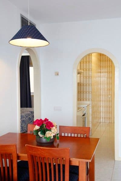 APARTMENT CAPACITY 5 TWO BEDROOMS