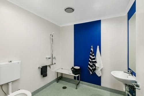 Single Room with Private Bathroom - Ground Floor