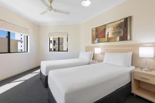 Two-Bedroom Apartment with Mountain View