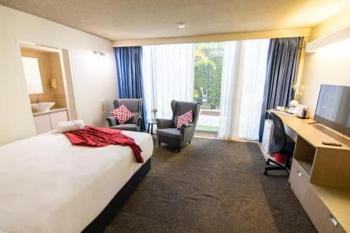 Executive Queen Room