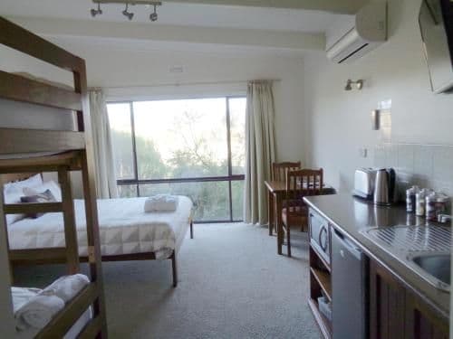 Motel Room - Pine 3
