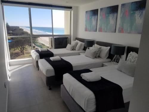 Superior Two-Bedroom Apartment - Beachfront North East DLX