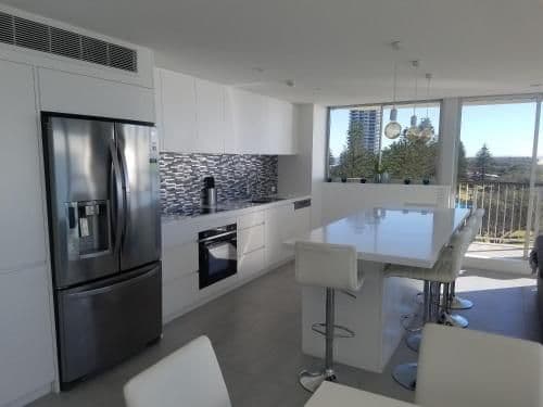 Superior Two-Bedroom Apartment - Beachfront North East DLX