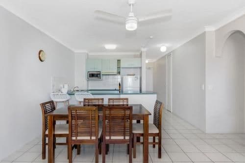 Two-Bedroom Apartment - Beachfront South