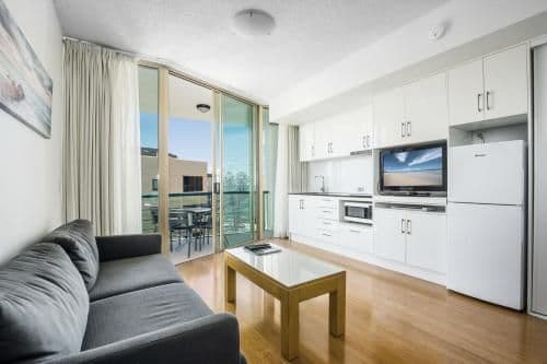 Studio Beach Executive