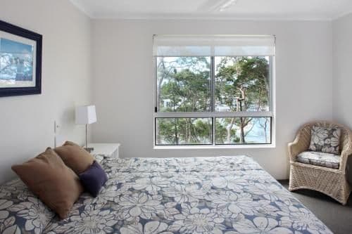 Three-Bedroom Apartment with Balcony