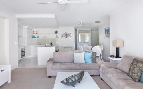 Three-Bedroom Apartment with Balcony