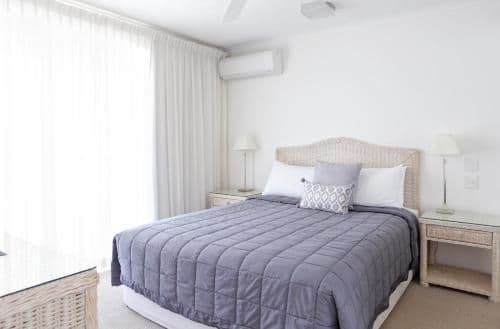 Three-Bedroom Apartment with Balcony