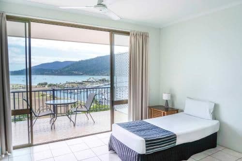 One-Bedroom Apartment with Ocean View
