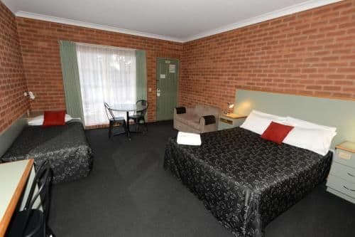 Deluxe Queen Room
