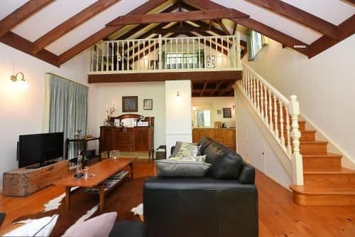 One-Bedroom Cottage with Loft