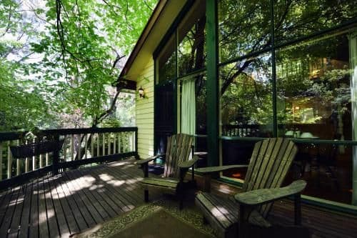 One-Bedroom Cottage with Loft