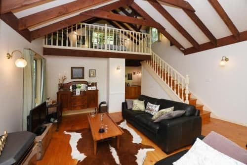 One-Bedroom Cottage with Loft