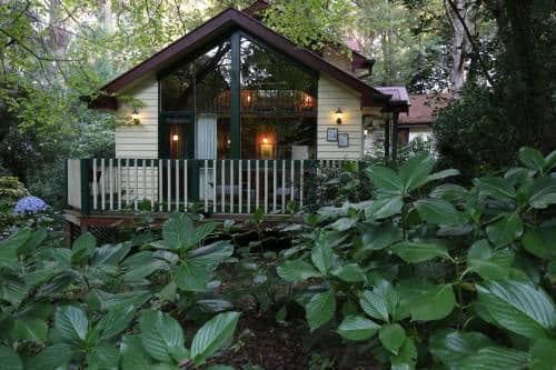 One-Bedroom Cottage with Loft