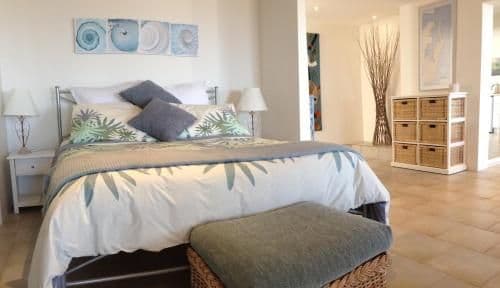 Studio Apartment with Sea View