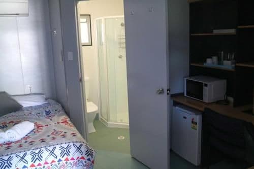 Superior Cabin with En Suite and Lake View