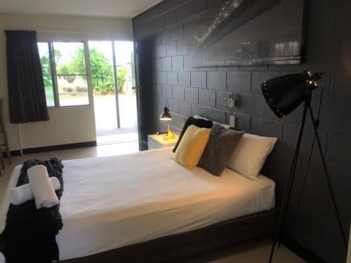 Standard Queen Room