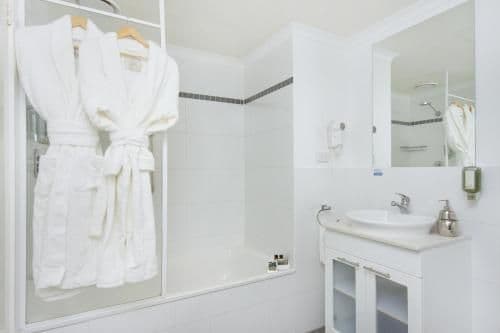 High Rise Suite - Limited Housekeeping