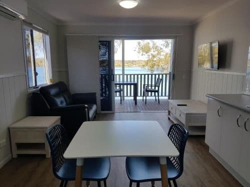 Superior Villa - Oystercatcher
