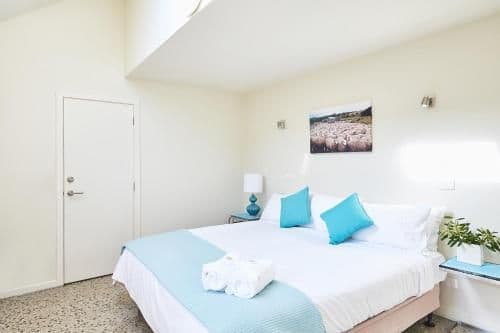 Three-Bedroom Apartment - Valleyview