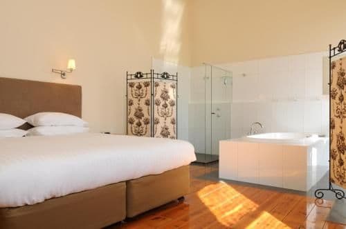 Deluxe King Suite