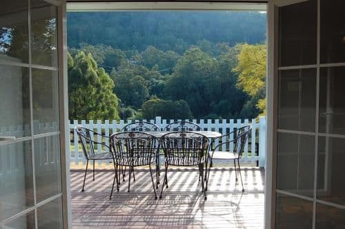 Family Room with Garden View