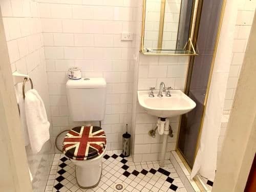 Double Room with Private Bathroom