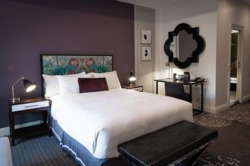 Large Heritage Suite