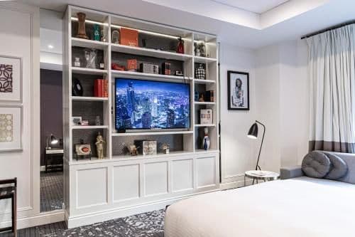 Large Heritage Suite