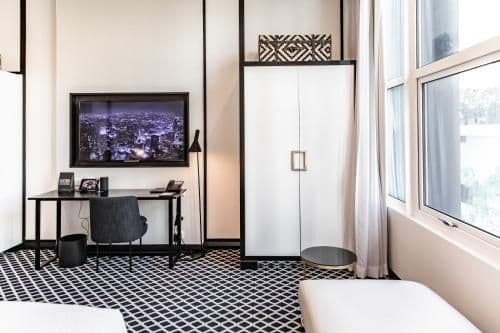 Suite with City View