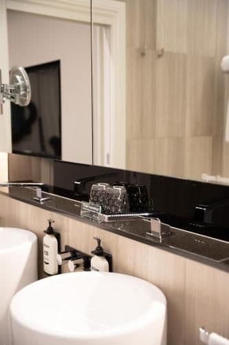 Thomson Suite