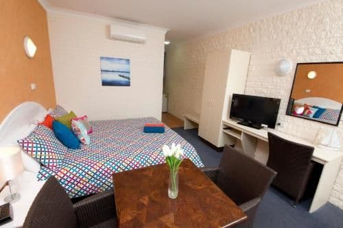 King Suite with Spa Bath