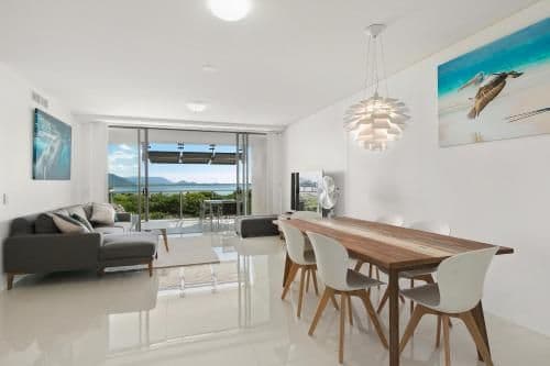Two-Bedroom Apartment Premium Harbour View 