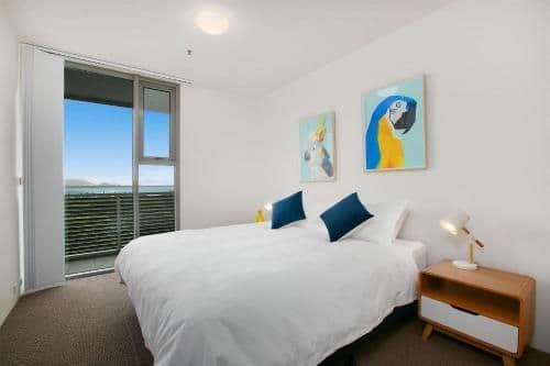 Two-Bedroom Apartment Premium Harbour View 
